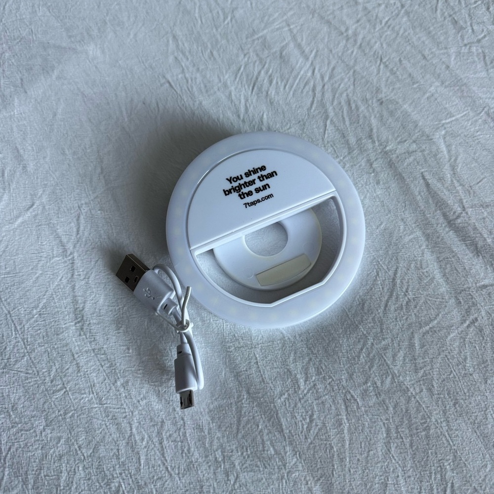 NWT White Selfie Ring Light with USB Cable